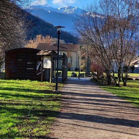Bed and Breakfast Le Gargantua Lavelanet Exterior foto